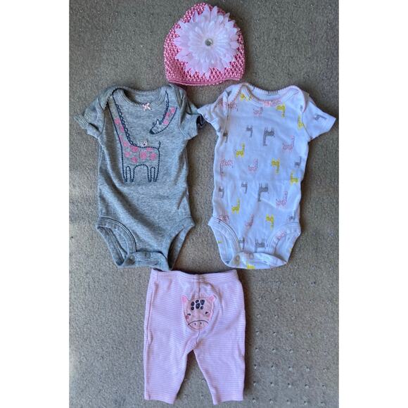 Carter's Newborn Giraffe Clothes - Picture 1 of 5